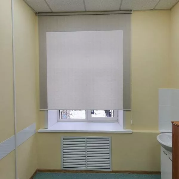 Рулонные шторы, город Кохма, Детская поликлиника, фото работ 0003261