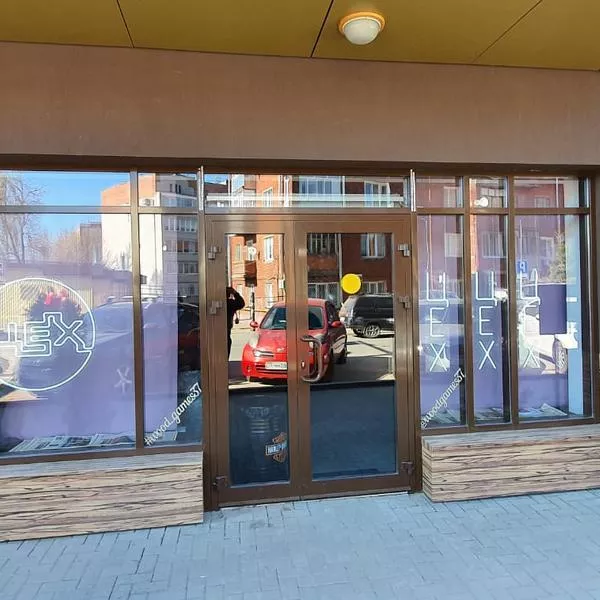 Тонировка окон ТЦ Полет в Иваново, кафе Цех фото работ 000001