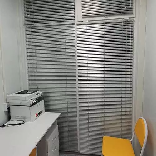 Жалюзи горизонтальные фото работ 000018