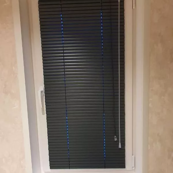 Жалюзи горизонтальные, деревня Крюково, коттедж, фото работ 000311